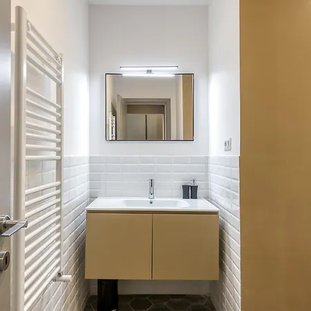 Apartment Clausim Domus: New Brightful Flat Next To The Vatican