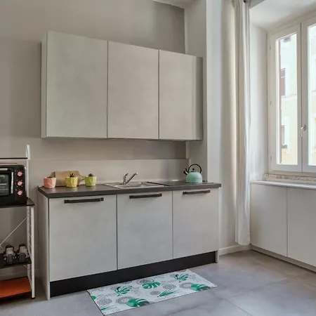 Clausim Domus: New Brightful Flat Next To The Vatican Appartement Rome