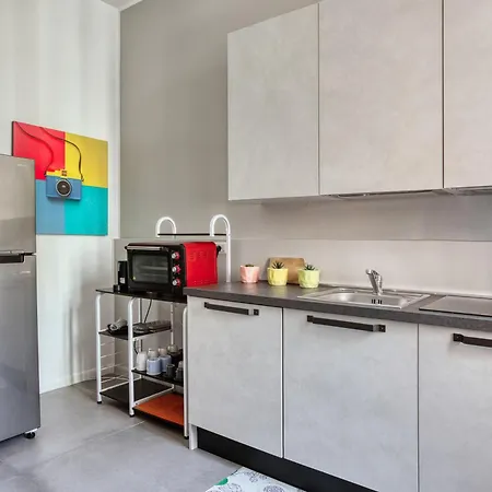 Clausim Domus: New Brightful Flat Next To The Vatican Apartment Rome