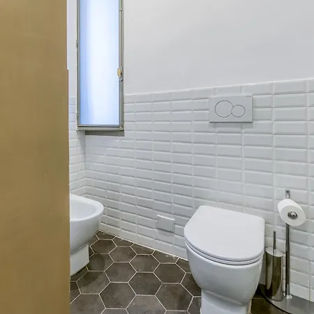 Apartment Clausim Domus: New Brightful Flat Next To The Vatican Rome